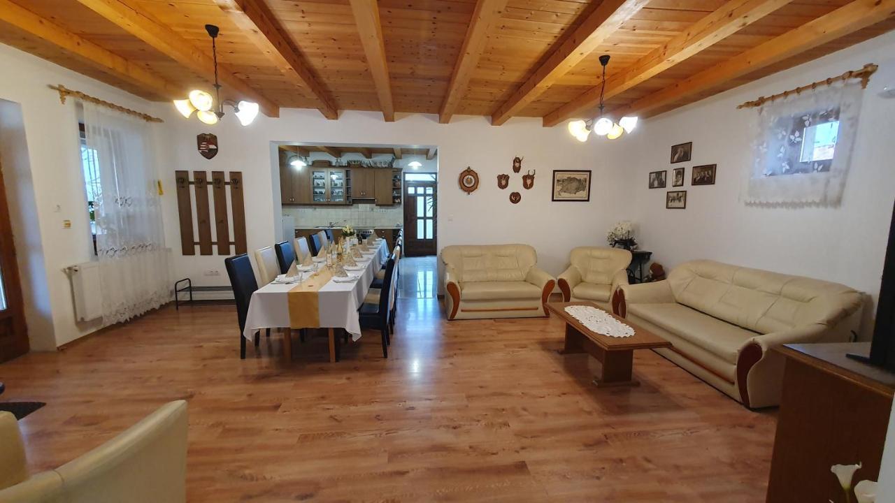 فندق Kekszilva Vendeghaz Pap المظهر الخارجي الصورة
